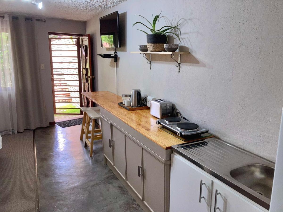 Aloe Cottage ネルスプロイト エクステリア 写真
